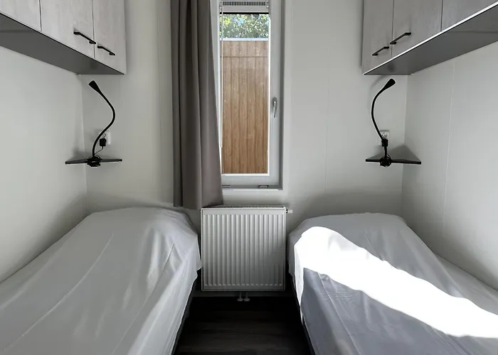 Samoza منتزه العطل